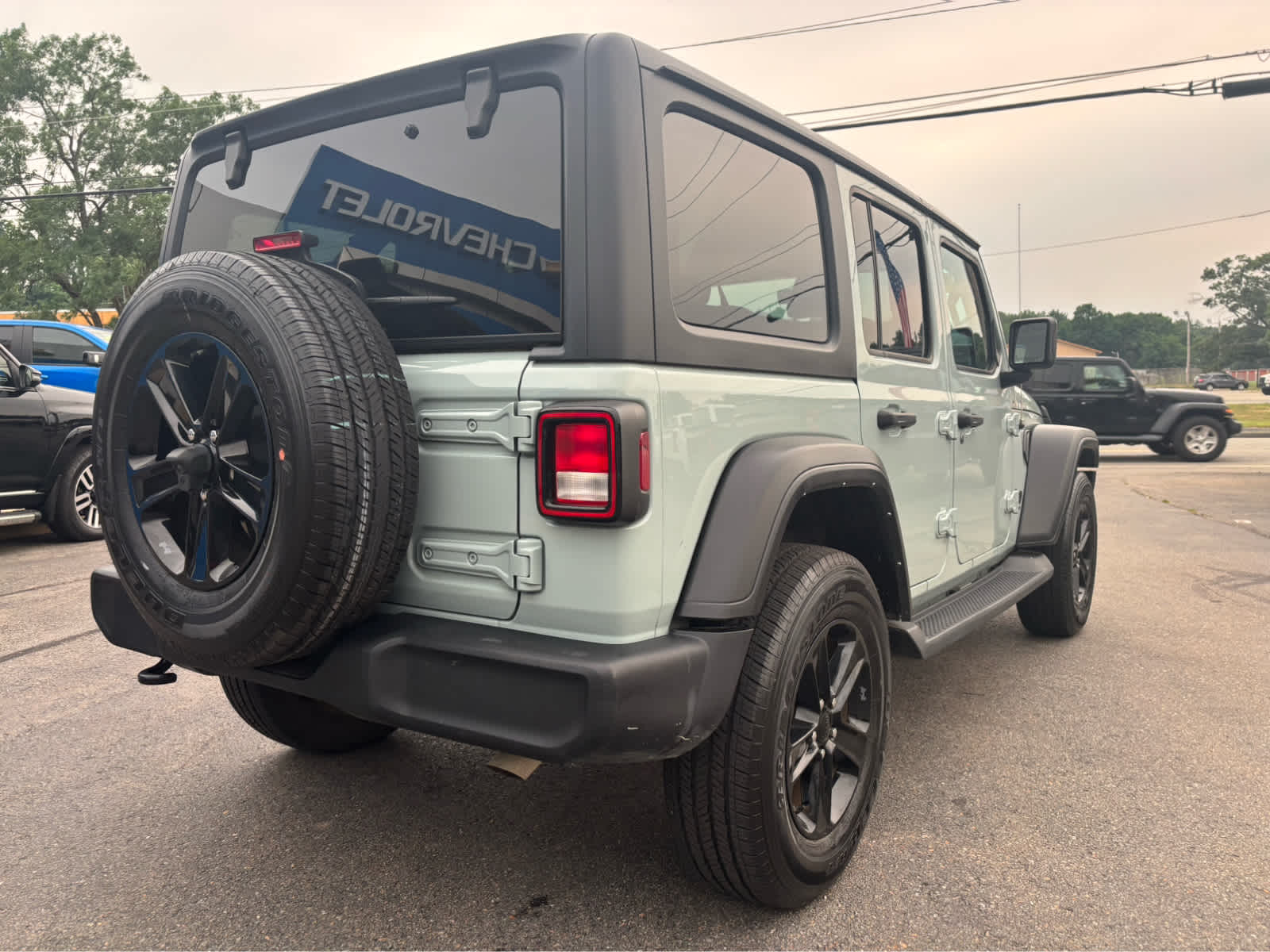 2023 Jeep Wrangler Sport Altitude