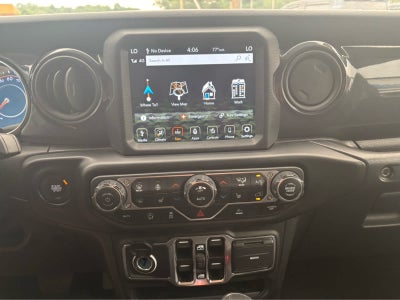 2023 Jeep Wrangler Sport Altitude
