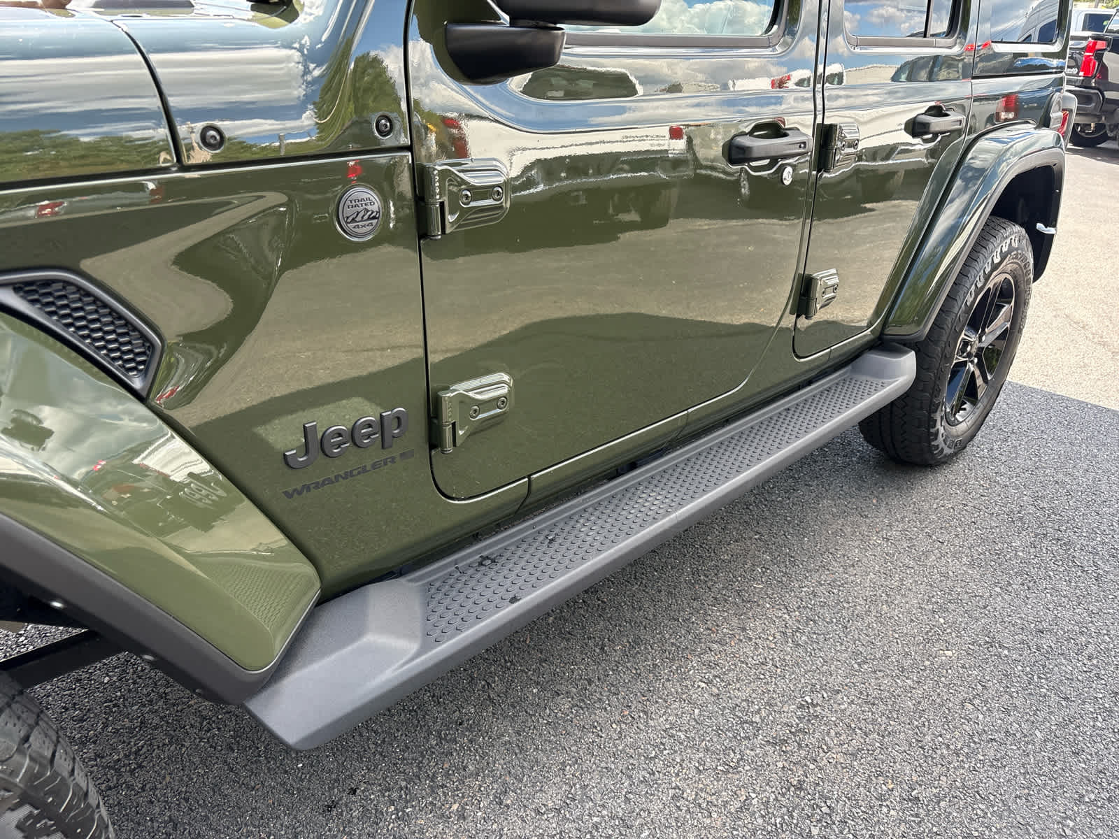 2023 Jeep Wrangler Sahara Altitude