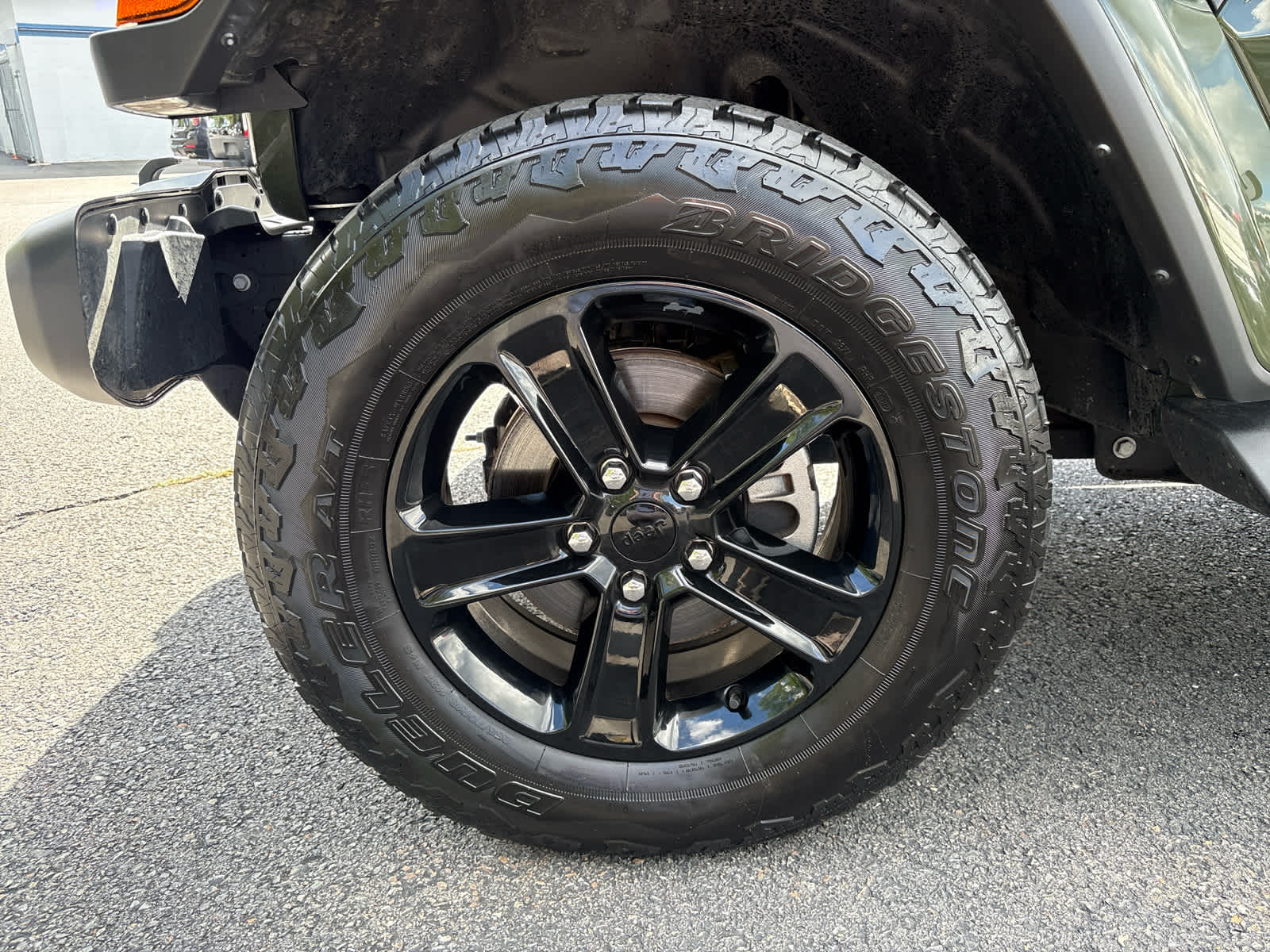 2023 Jeep Wrangler Sahara Altitude