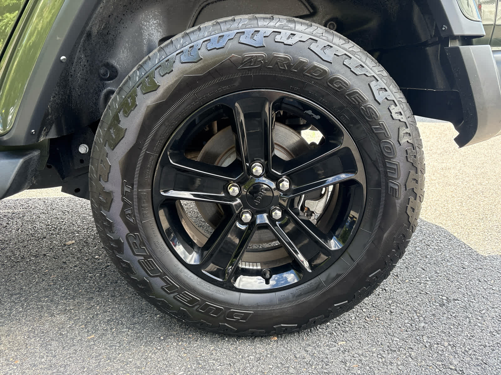 2023 Jeep Wrangler Sahara Altitude