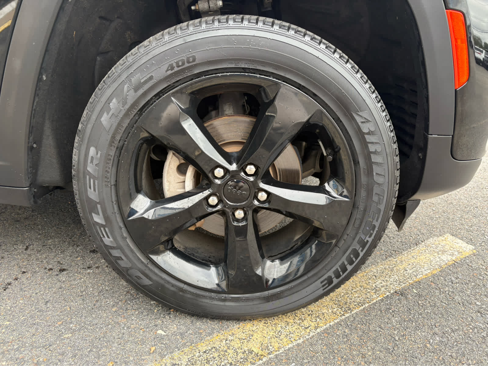 2023 Jeep Grand Cherokee Base