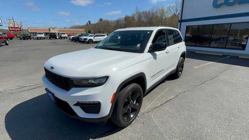 2023 Jeep Grand Cherokee Base
