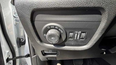 2023 Jeep Grand Cherokee Base