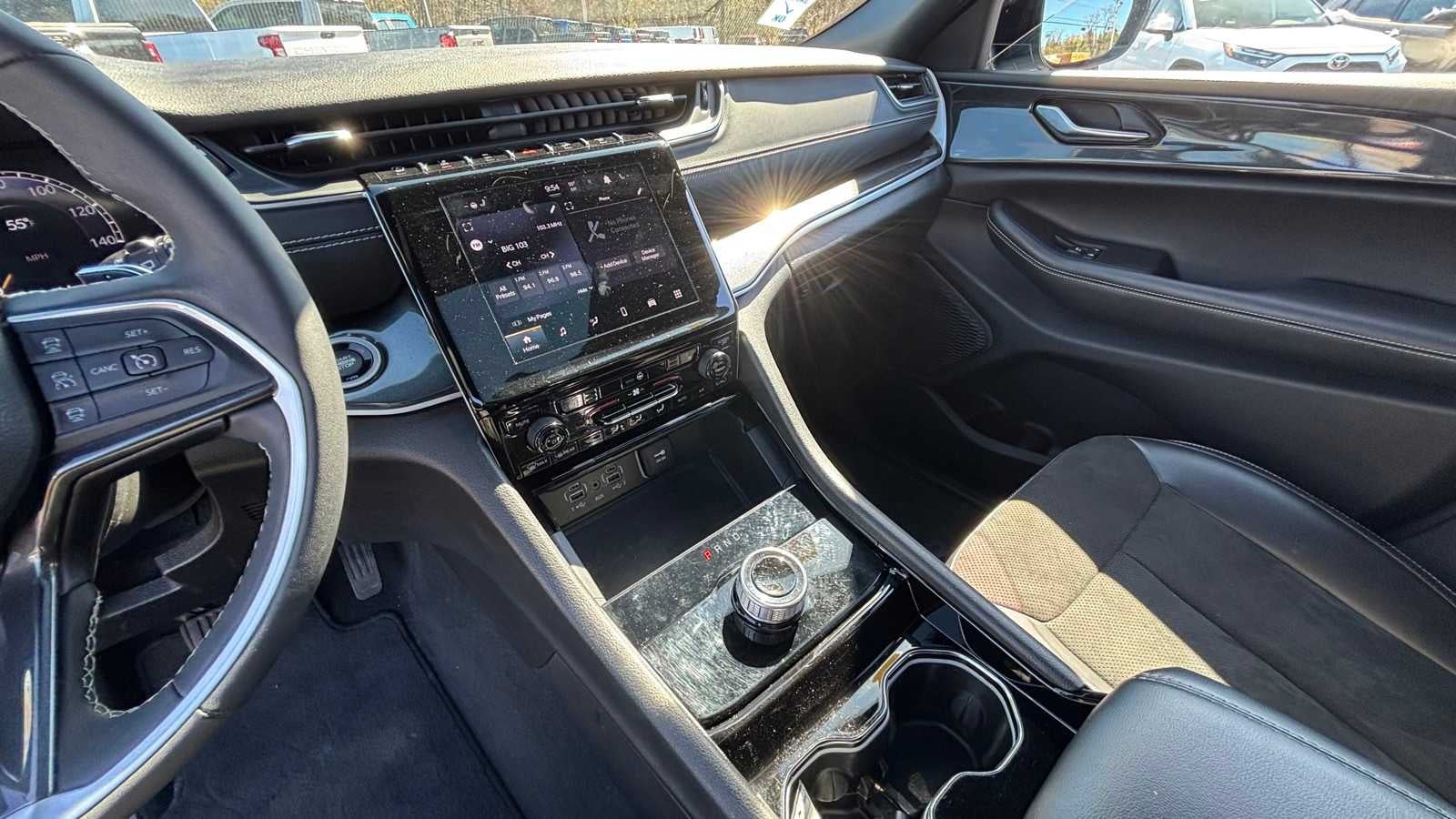 2023 Jeep Grand Cherokee L Altitude