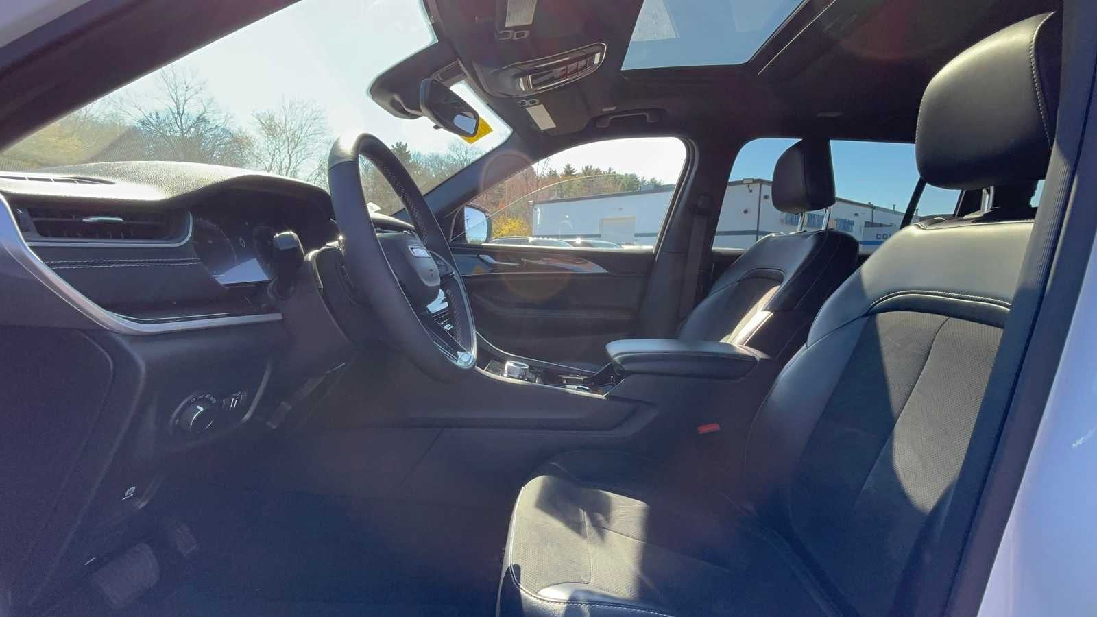 2023 Jeep Grand Cherokee L Altitude