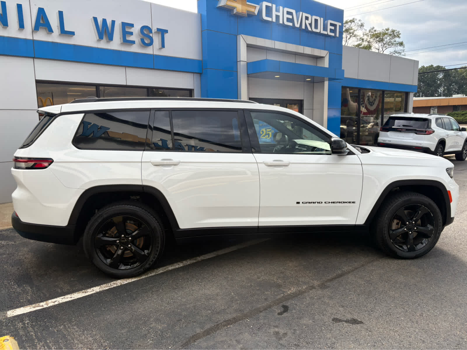 2023 Jeep Grand Cherokee L Altitude X