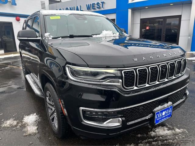 2023 Jeep Wagoneer Base