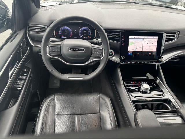 2023 Jeep Wagoneer Base