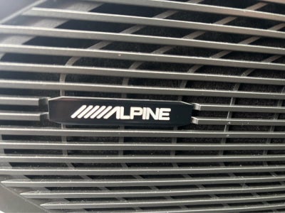 2023 Jeep Wagoneer Base