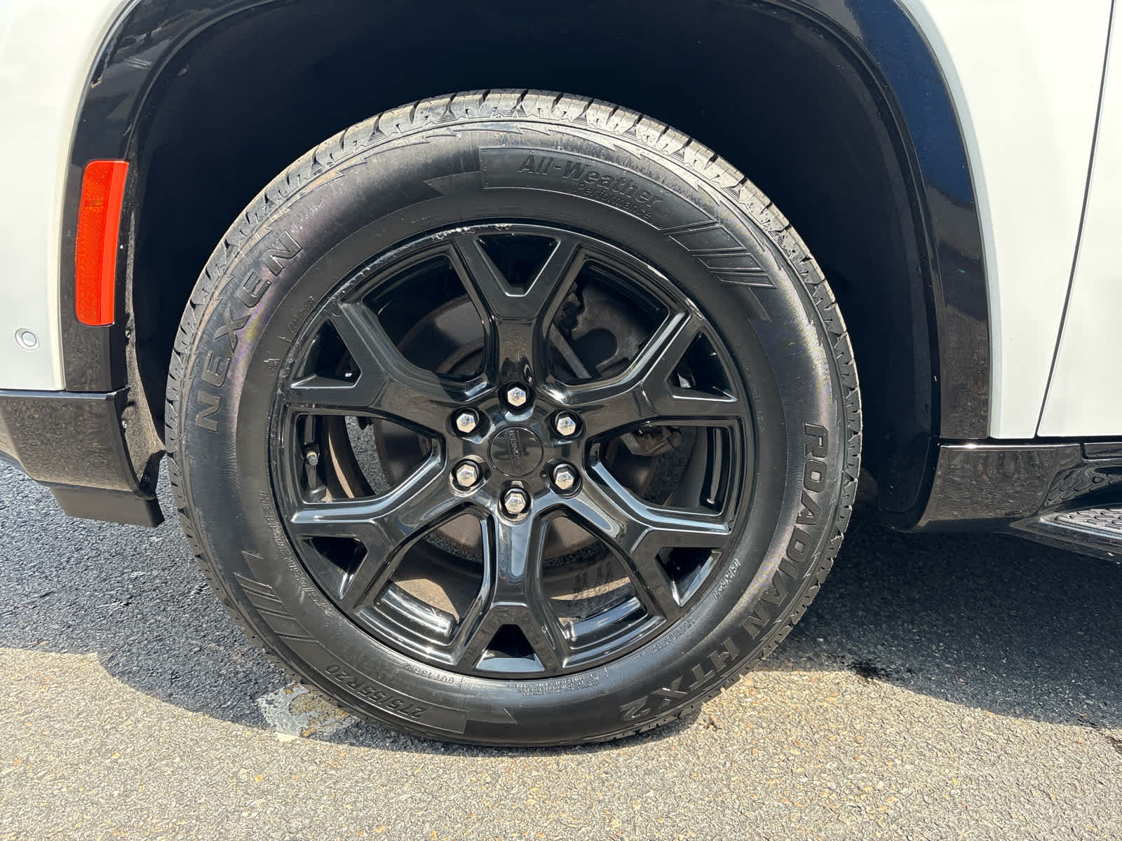 2023 Jeep Wagoneer Series II Carbide