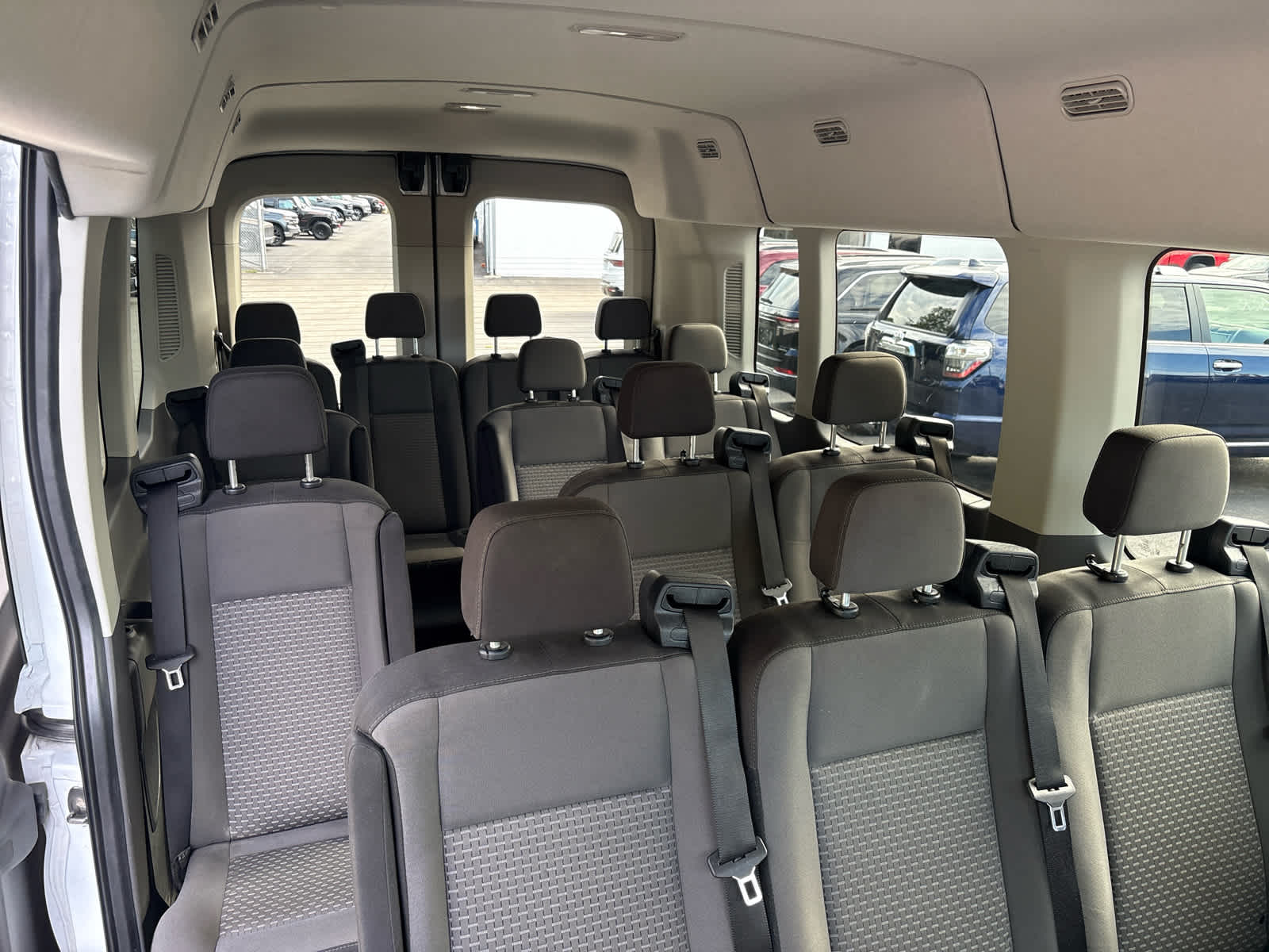 2025 Ford Transit Passenger Wagon XL