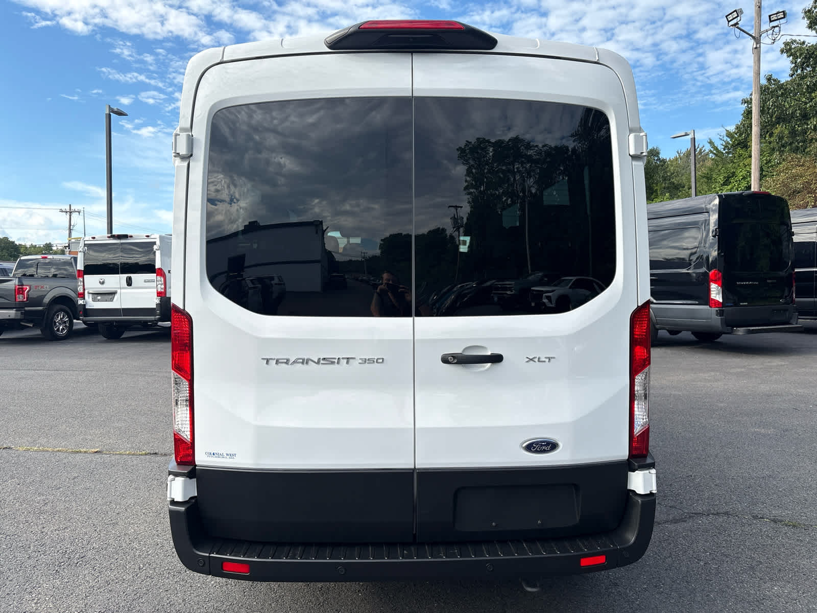 2025 Ford Transit Passenger Wagon XL