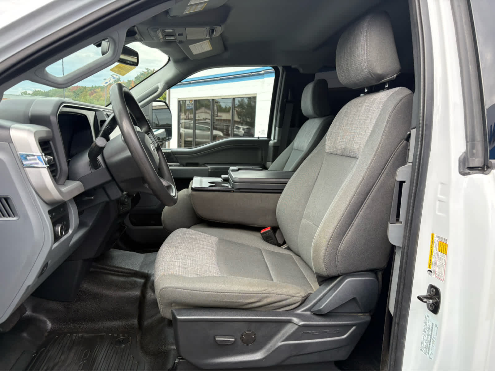 2024 Ford Super Duty F-350 SRW XL