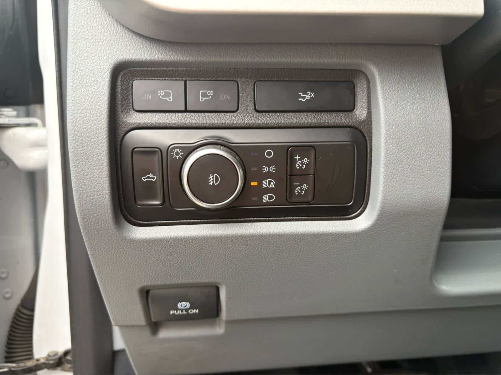 2024 Ford Super Duty F-350 SRW XL