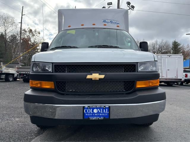 2025 Chevrolet Express Cutaway 3500 Base