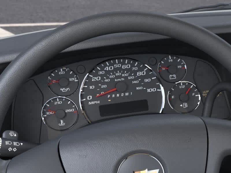 2025 Chevrolet Express Cutaway 3500 Base