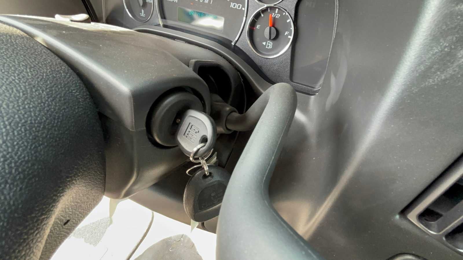 2024 Chevrolet Express Cutaway 3500 Base