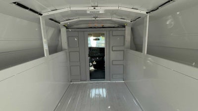 2024 Chevrolet Express Cutaway 3500 Base