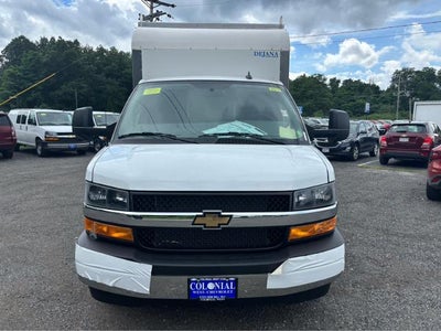 2025 Chevrolet Express Cutaway 3500 Base