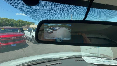 2025 Chevrolet Express Cutaway 3500 Base