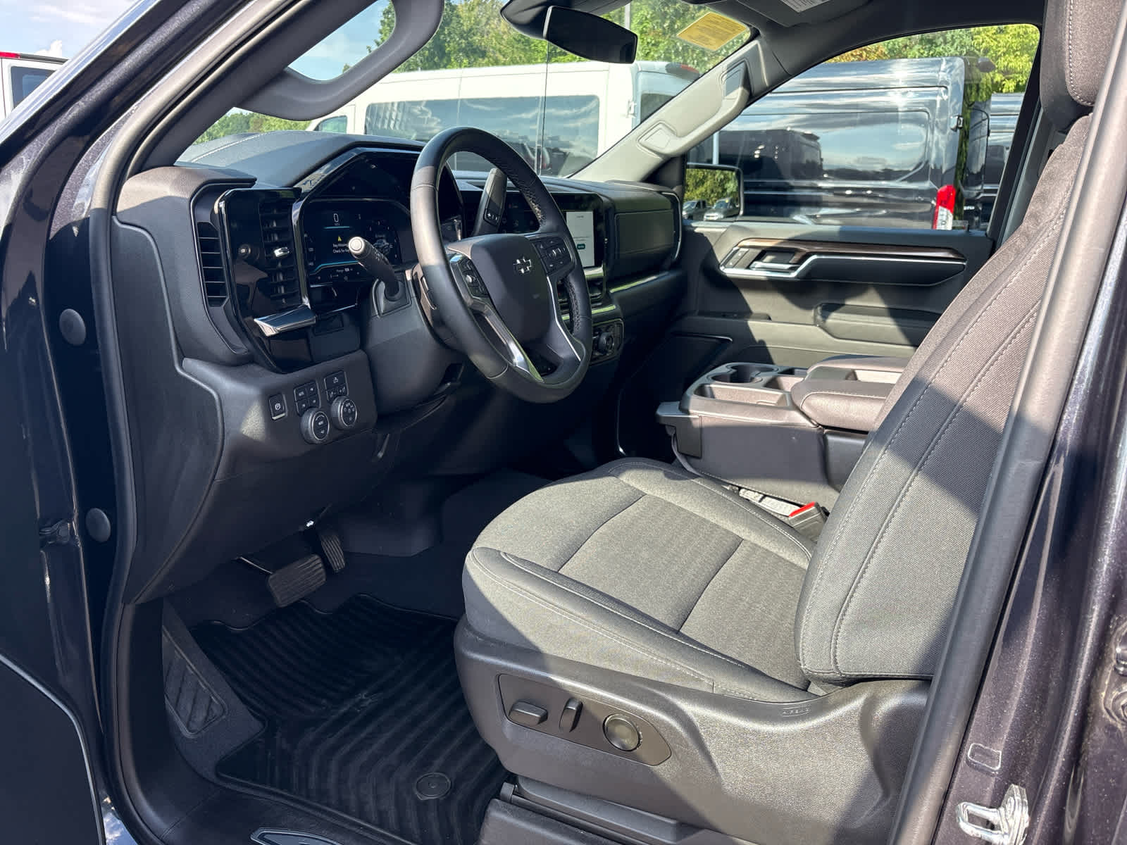 2023 Chevrolet Silverado 1500 Base