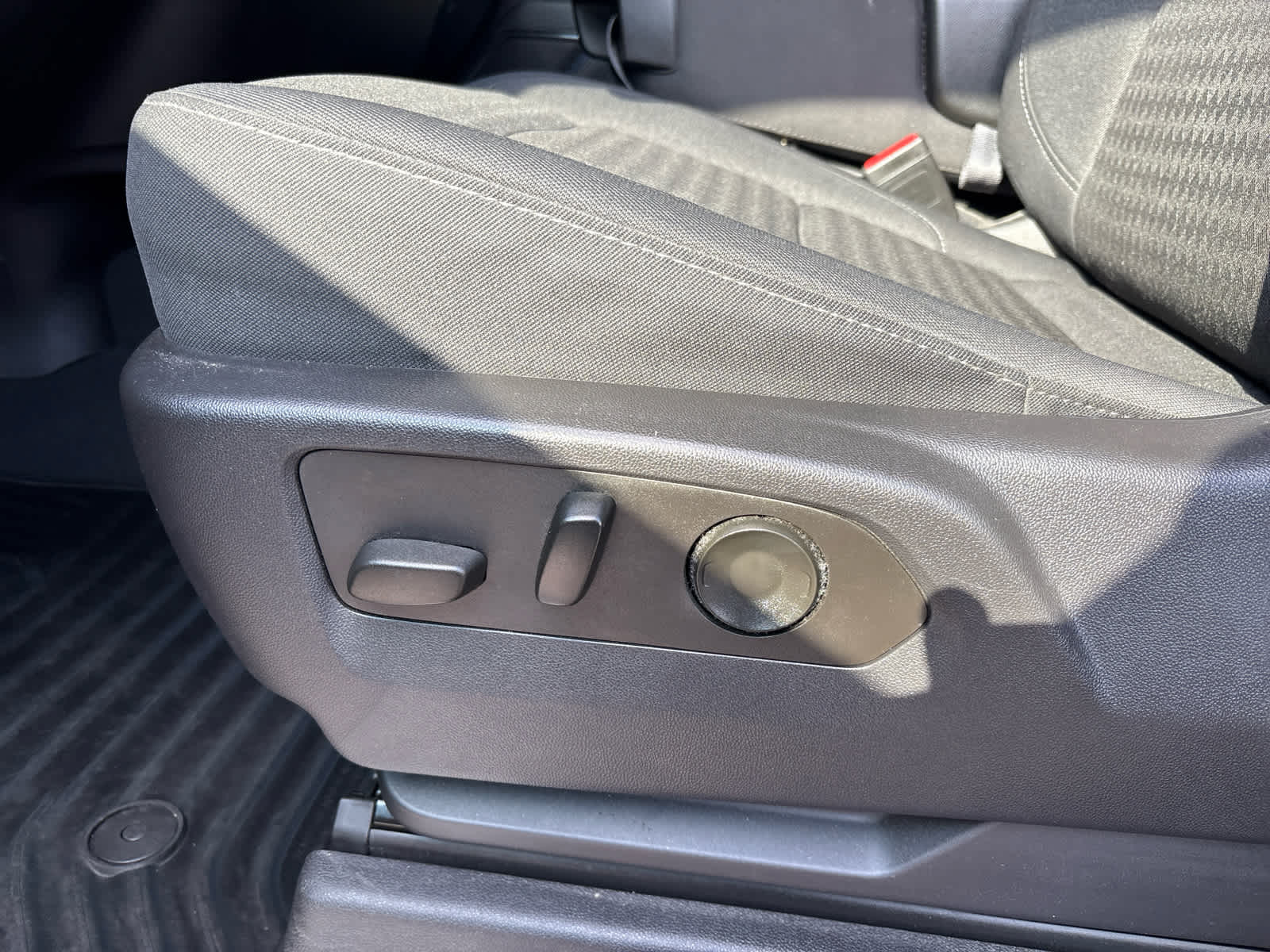 2023 Chevrolet Silverado 1500 Base