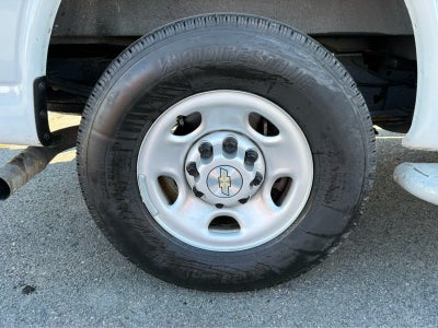 2024 Chevrolet Express Cargo 2500 Base