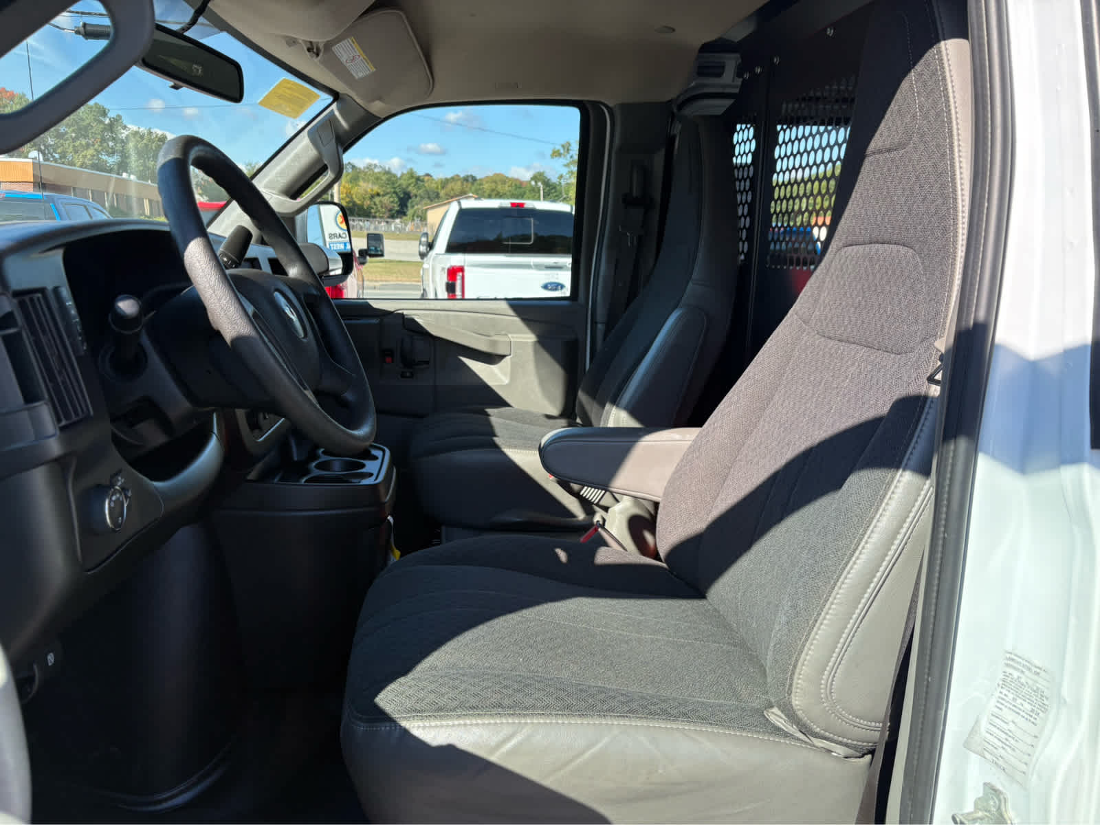 2024 Chevrolet Express Cargo 2500 Base