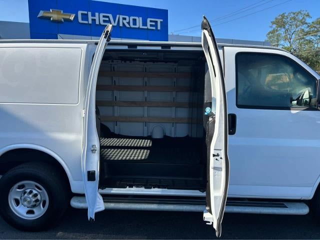 2024 Chevrolet Express Cargo 2500 Base