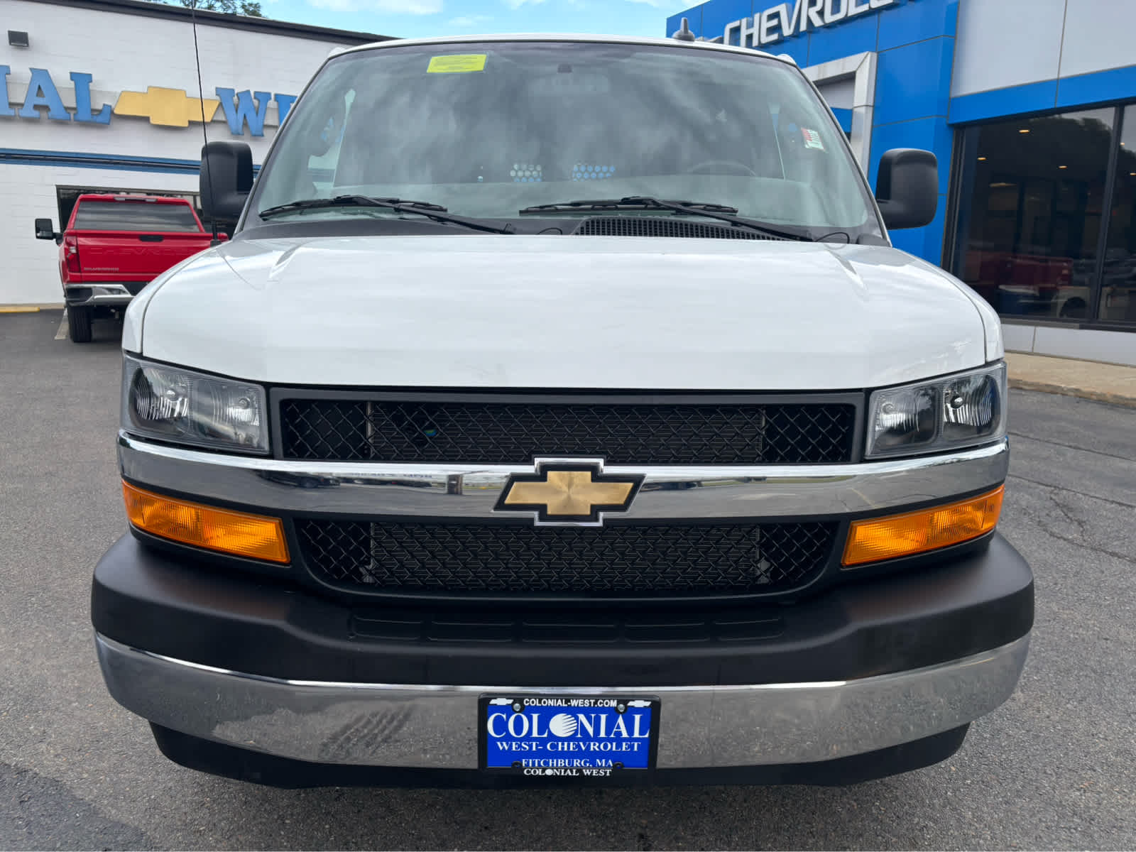 2025 Chevrolet Express Cargo Base
