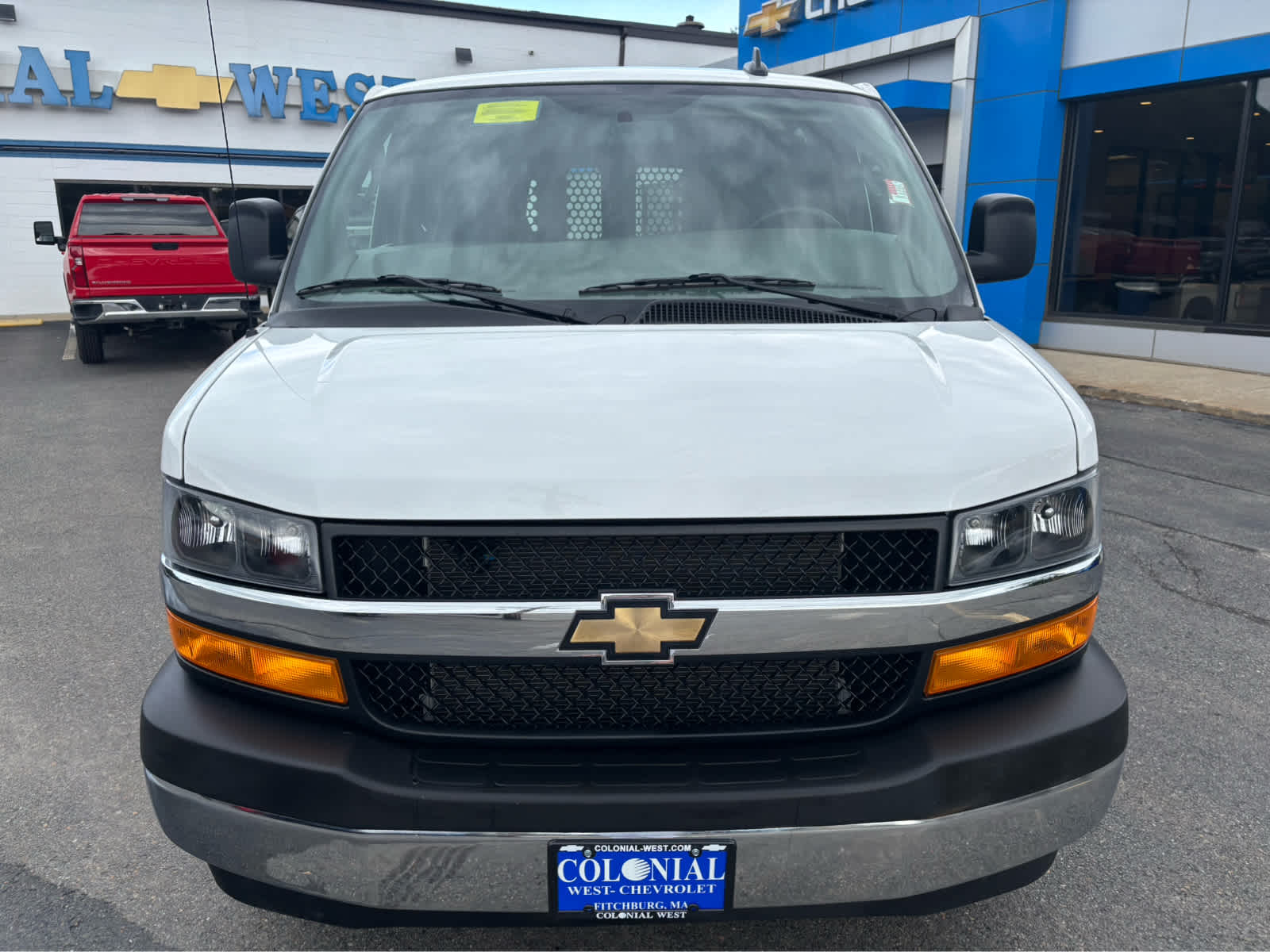 2025 Chevrolet Express Cargo Base