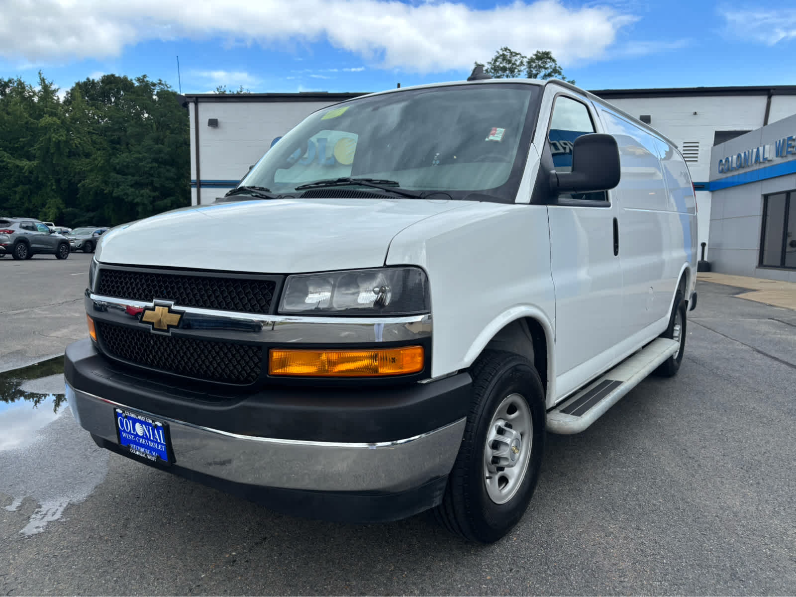2025 Chevrolet Express Cargo Base