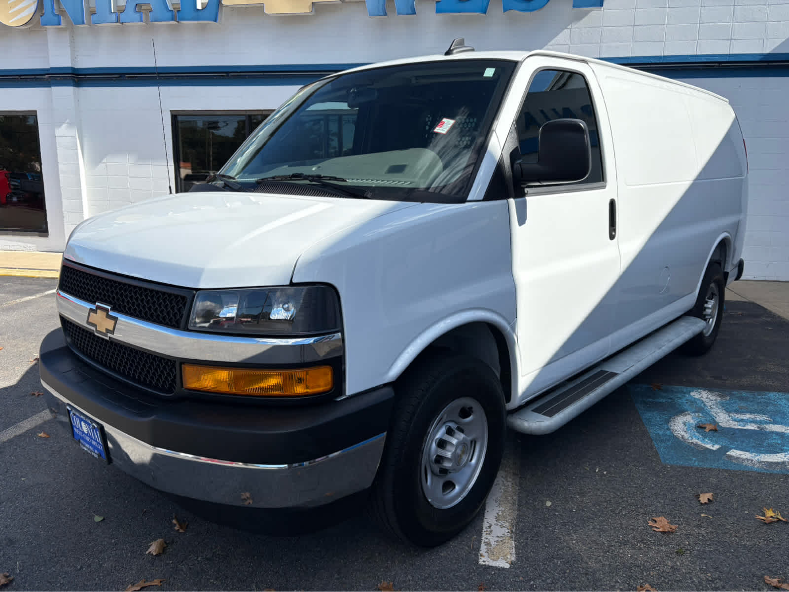 2025 Chevrolet Express Cargo Base