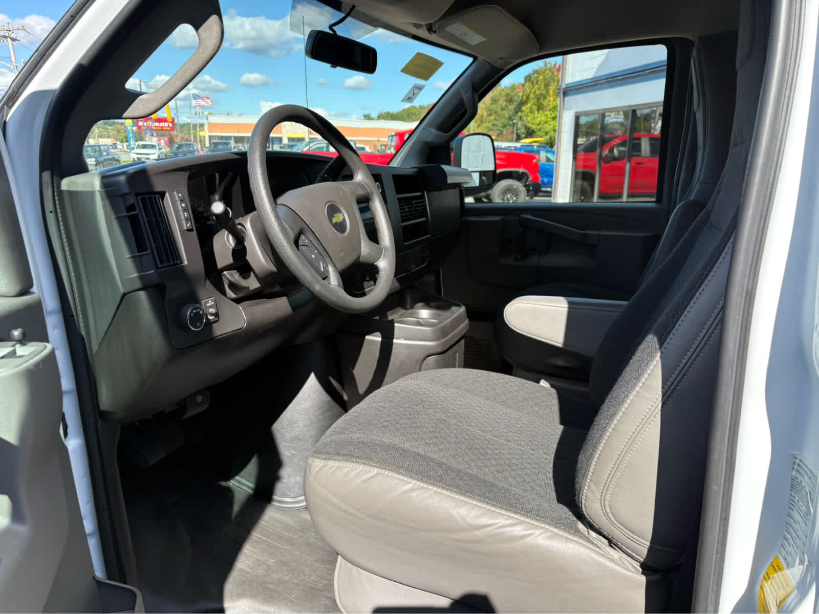 2025 Chevrolet Express Cargo Base