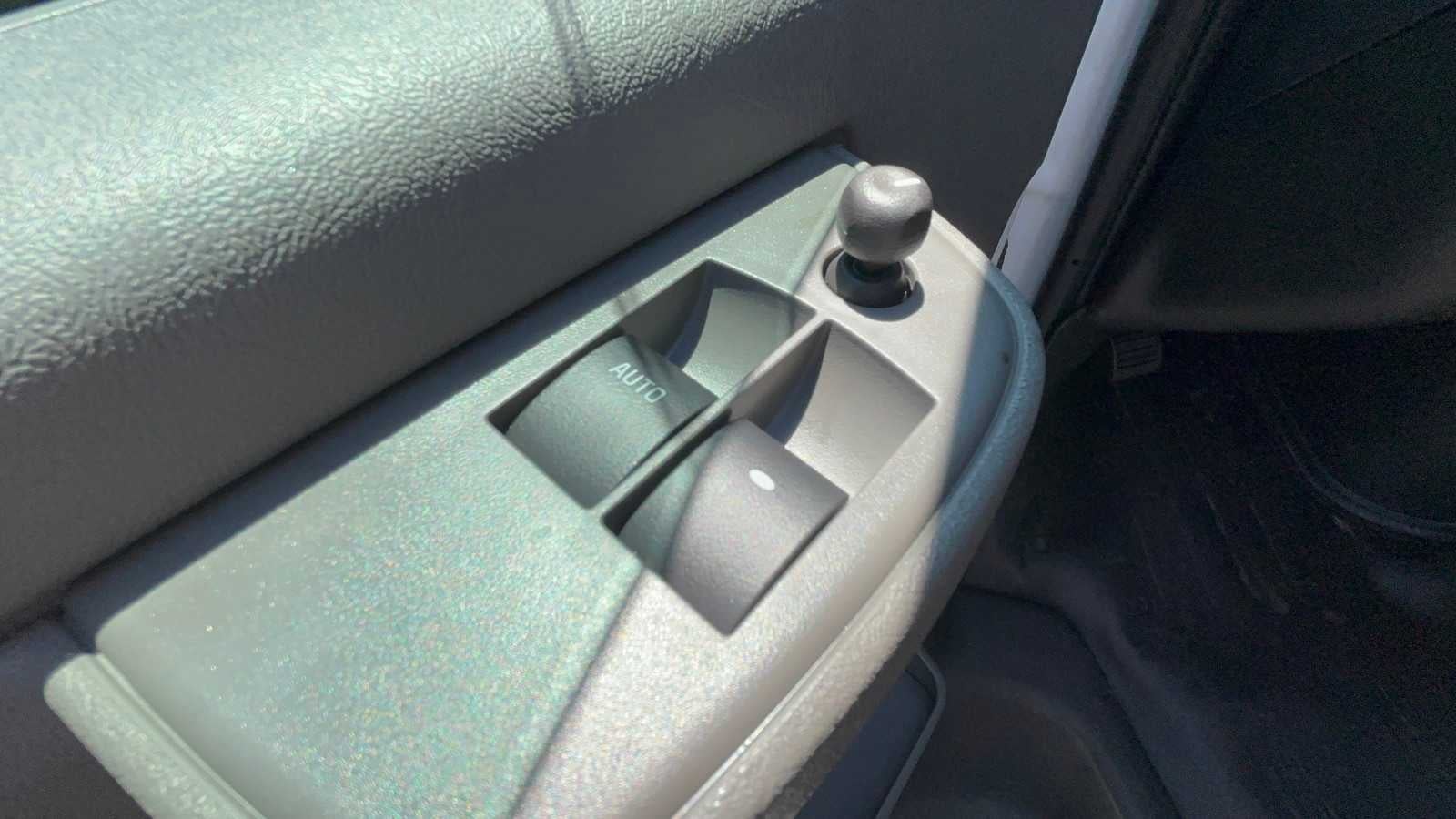 2025 Chevrolet Express Cargo Base