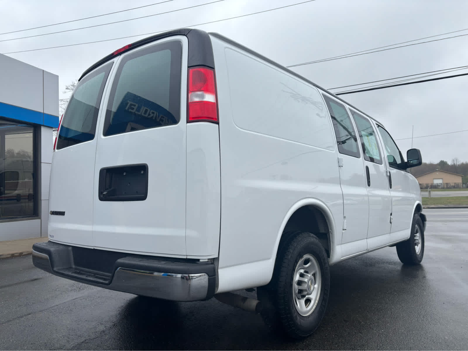 2022 Chevrolet Express Cargo 2500 Base