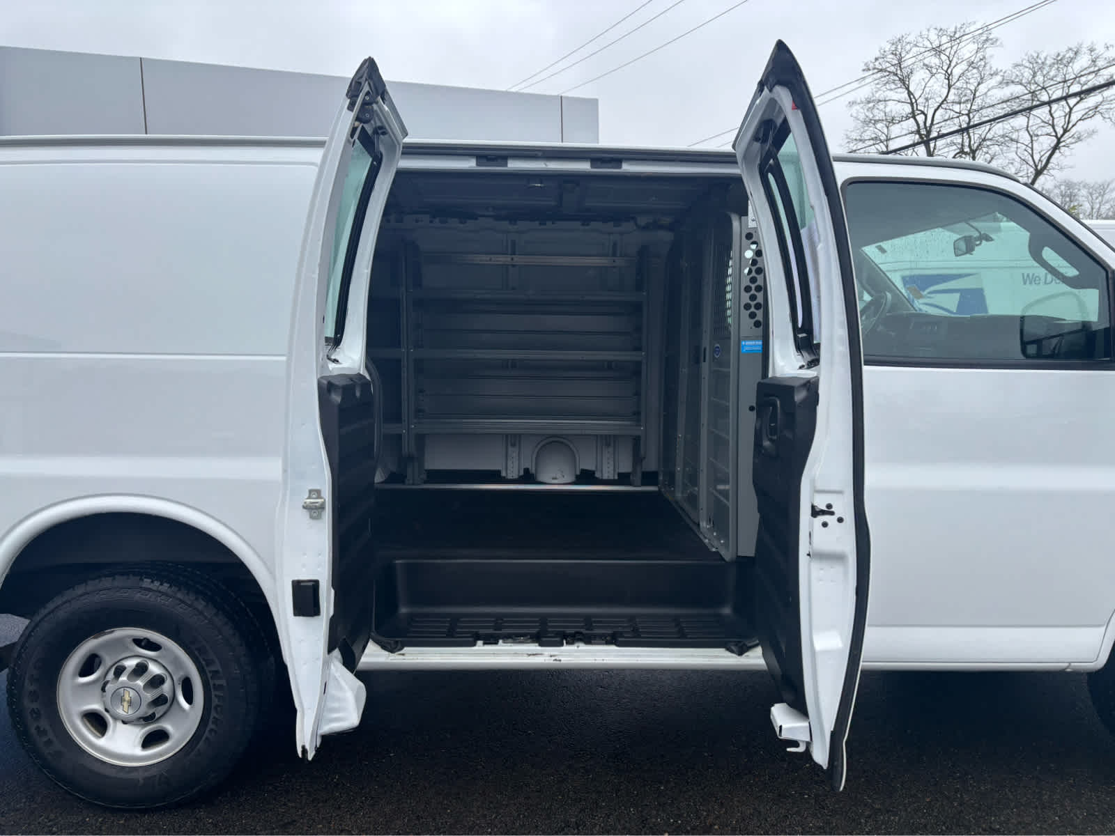2022 Chevrolet Express Cargo 2500 Base