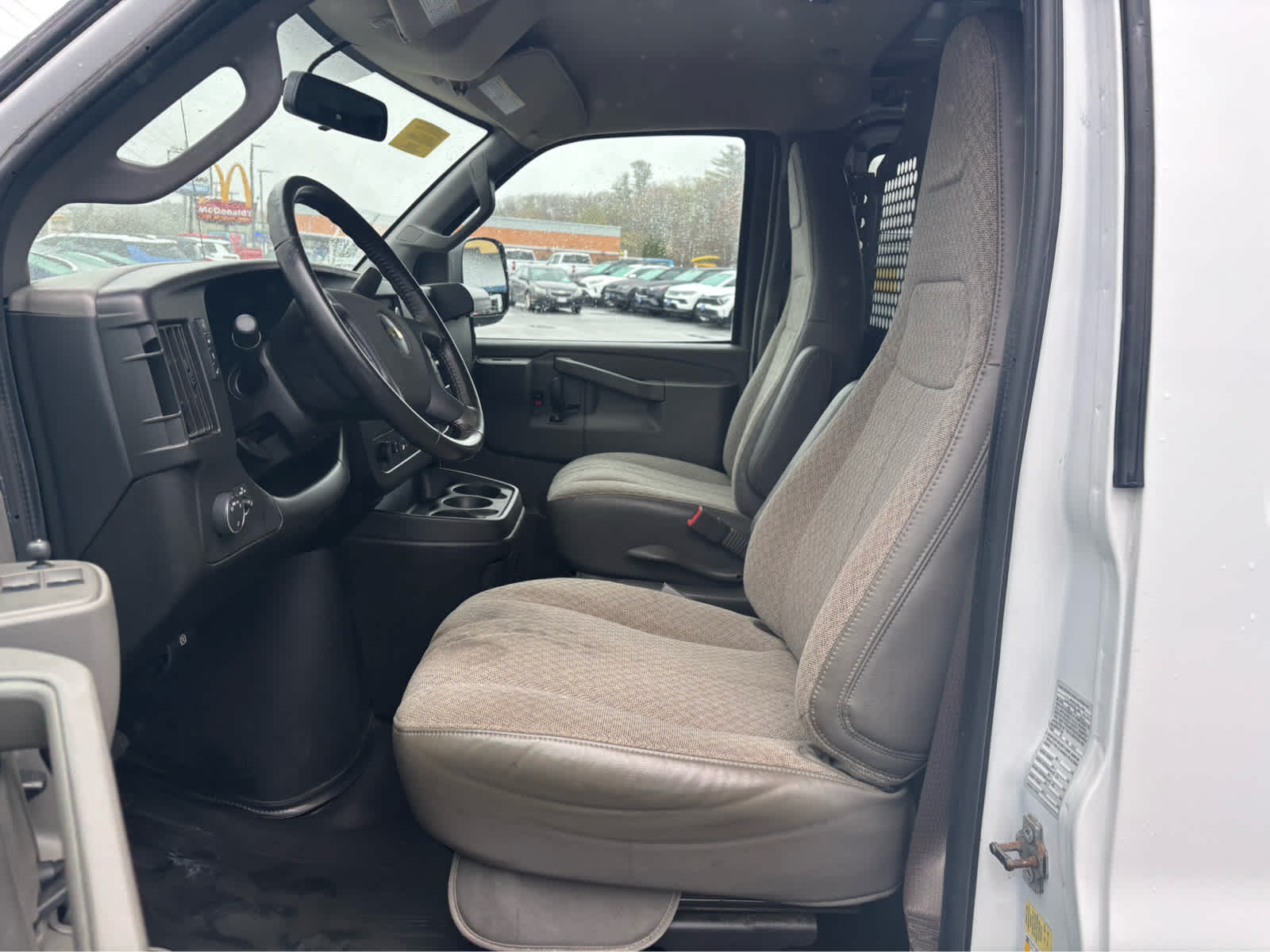 2022 Chevrolet Express Cargo 2500 Base
