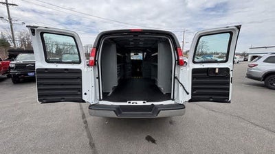 2025 Chevrolet Express Cargo Base