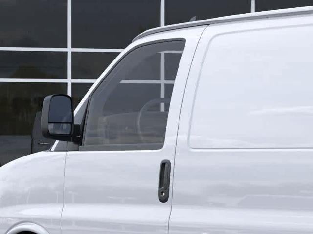 2025 Chevrolet Express Cargo Base