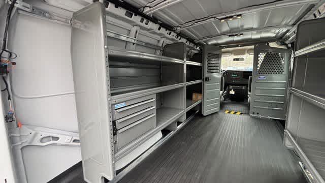 2025 Chevrolet Express Cargo Base