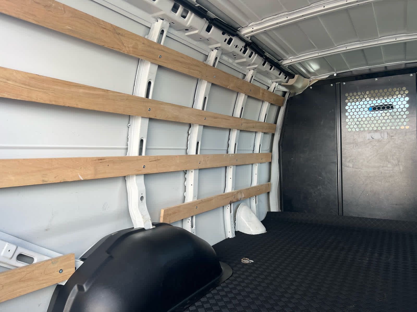 2024 Chevrolet Express Cargo 2500 Base