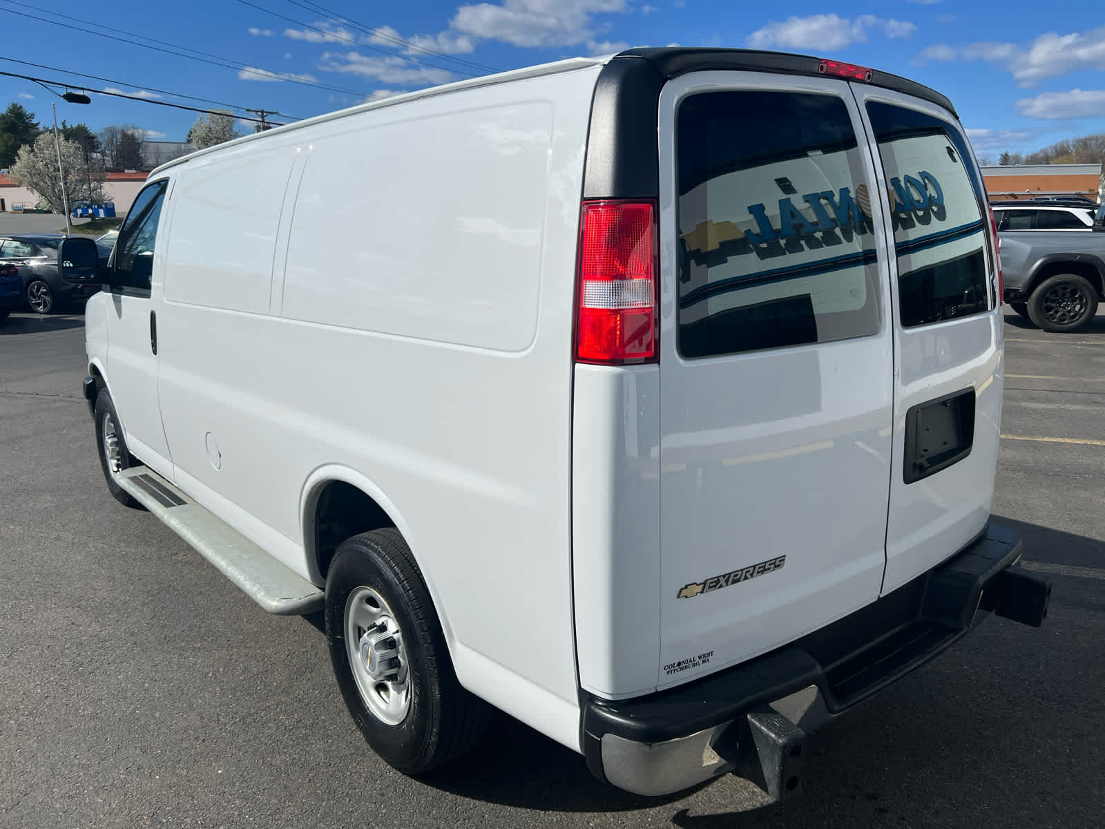 2024 Chevrolet Express Cargo 2500 Base