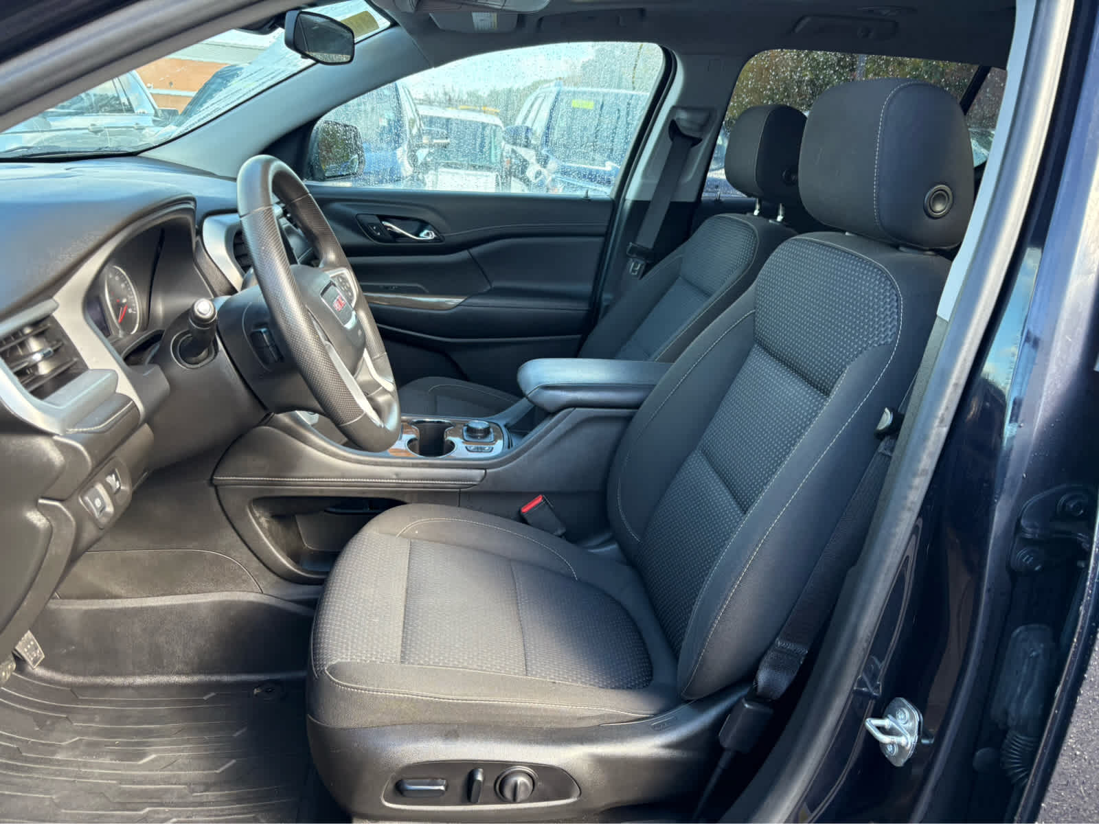 2021 GMC Acadia Base
