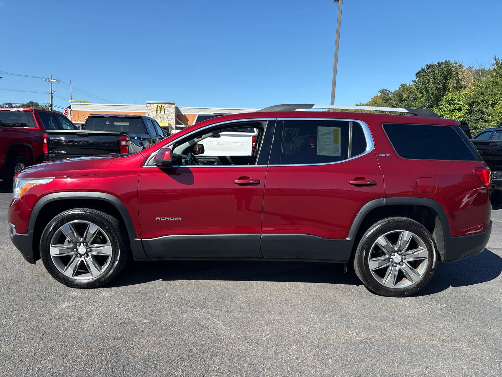 2017 GMC Acadia SLT