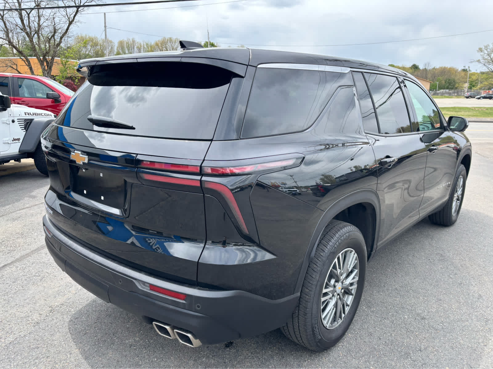 2024 Chevrolet Traverse LS