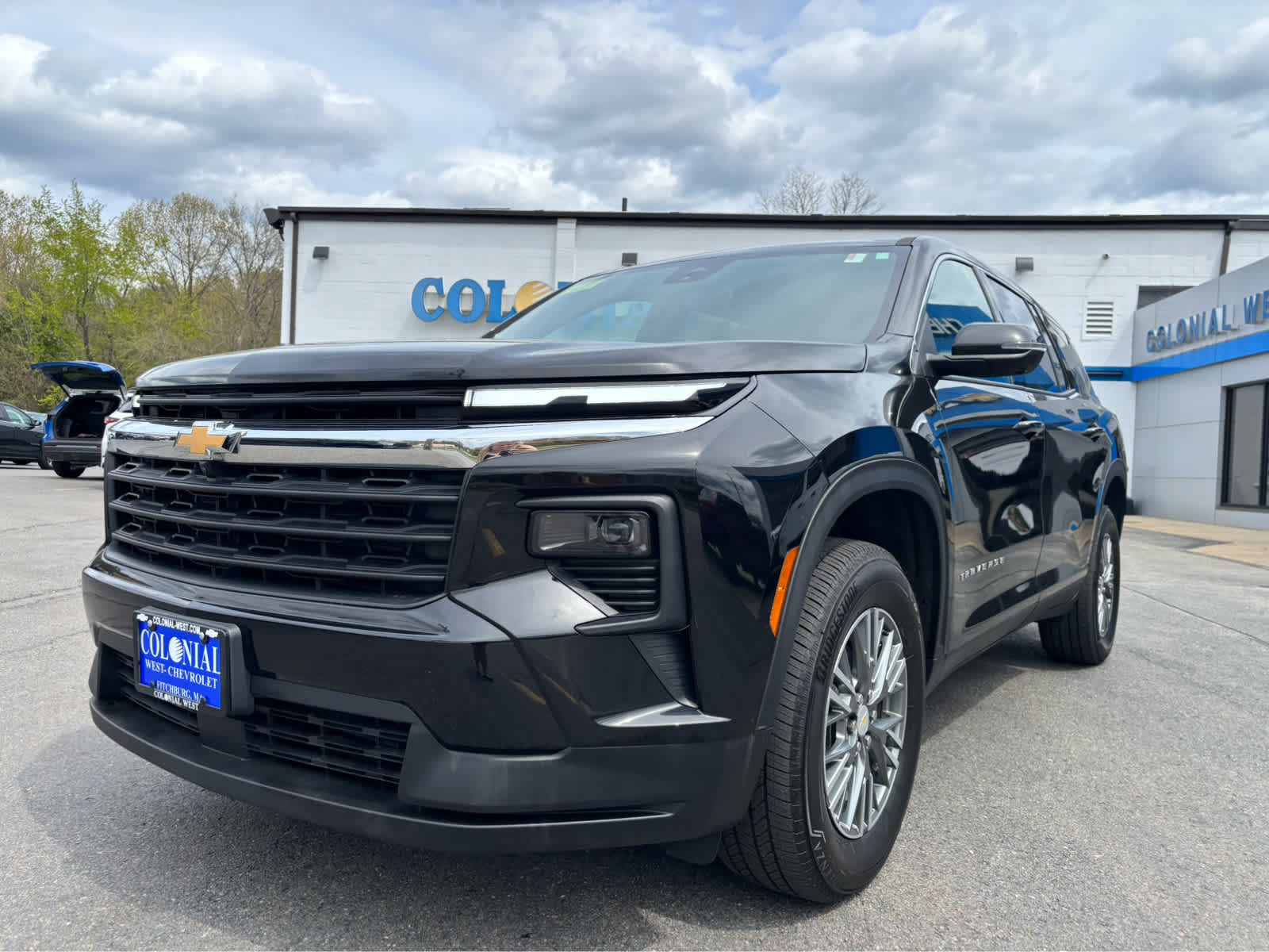 2024 Chevrolet Traverse LS