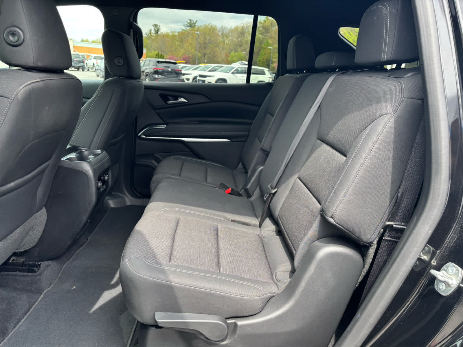 2024 Chevrolet Traverse LS
