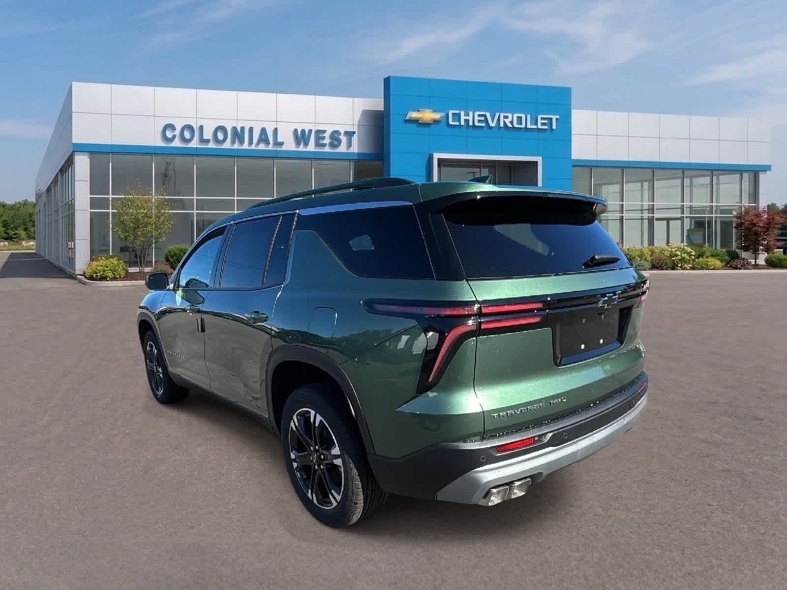 2027 Chevrolet Traverse LT